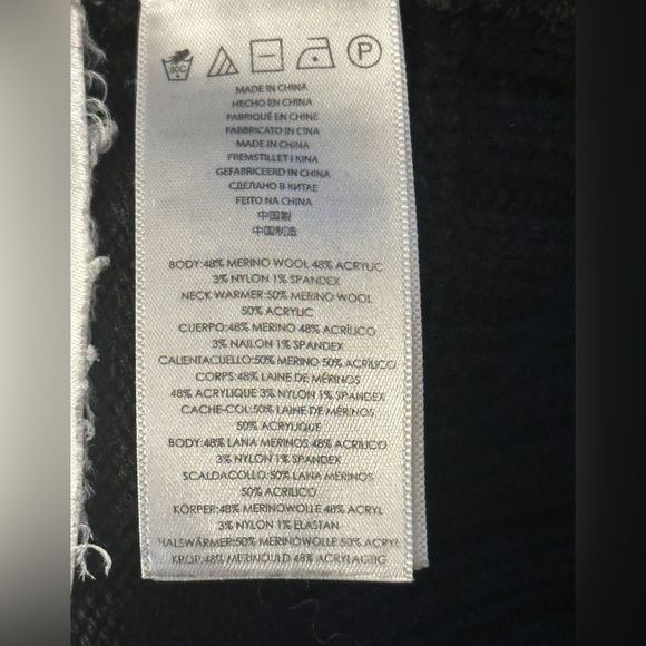 Michael Kors Cardigan Sweater Women's Small Black Ribbed Toggles Wool Blend Top - Picture 4 of 4